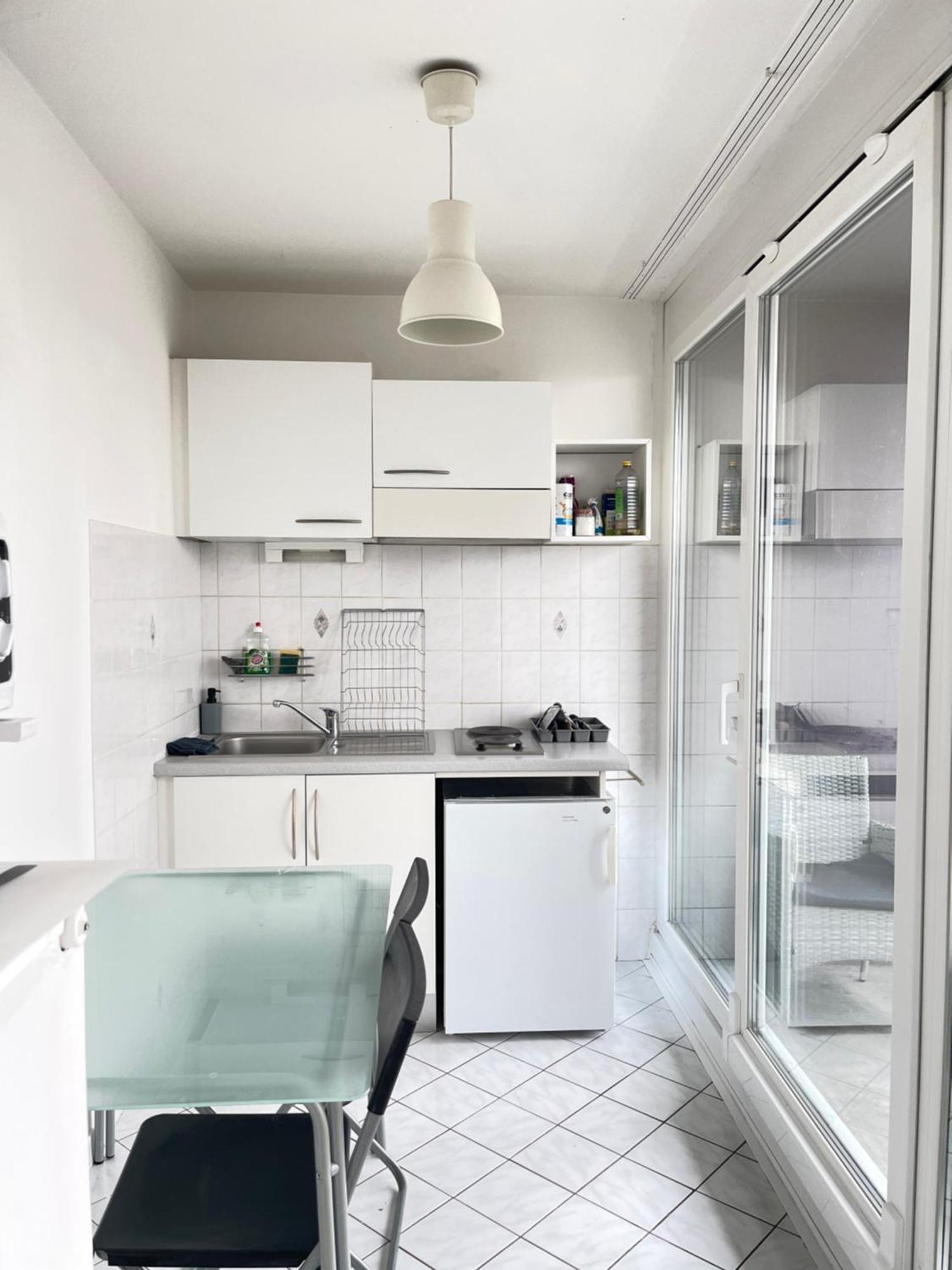 Cool Studio Saint Louis Vicino Stazione/Aereoporto Apartamento Exterior foto