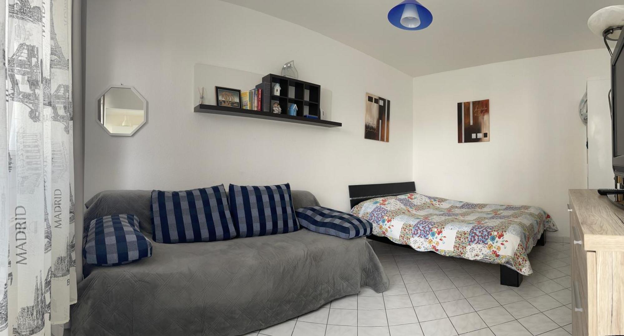 Cool Studio Saint Louis Vicino Stazione/Aereoporto Apartamento Exterior foto