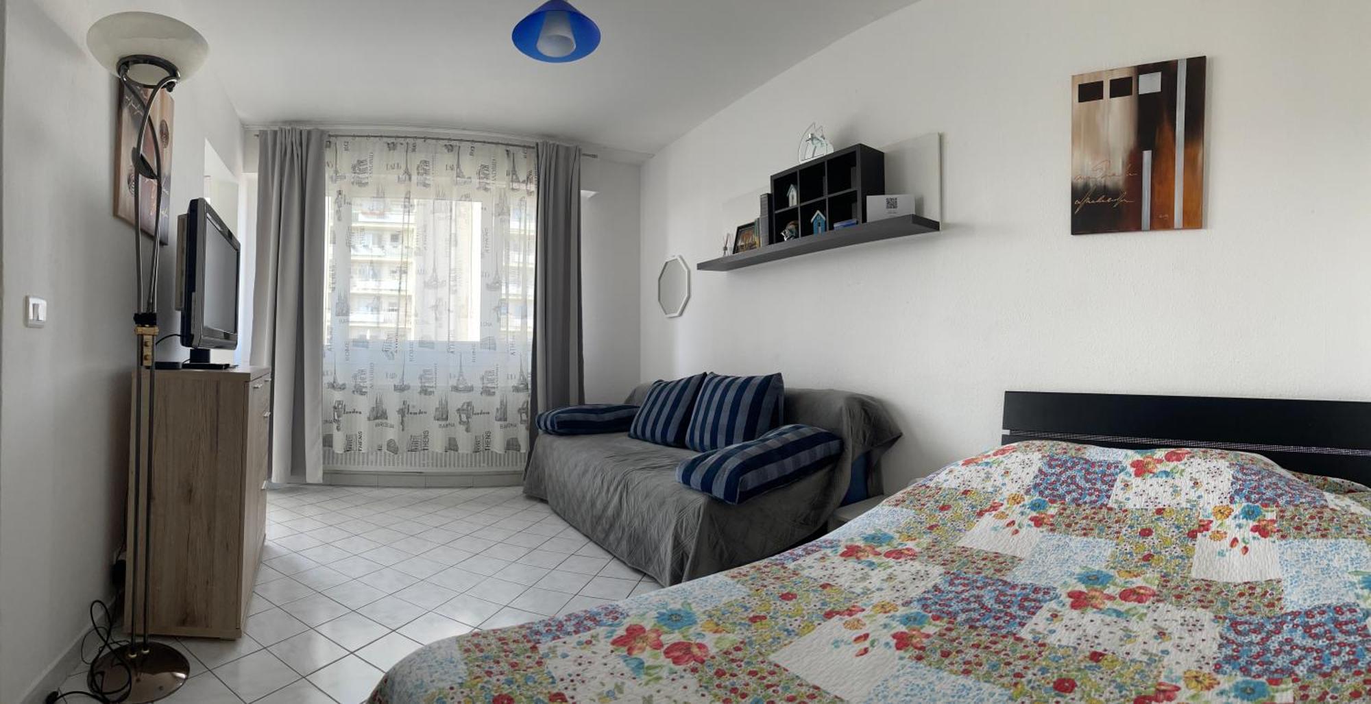 Cool Studio Saint Louis Vicino Stazione/Aereoporto Apartamento Exterior foto