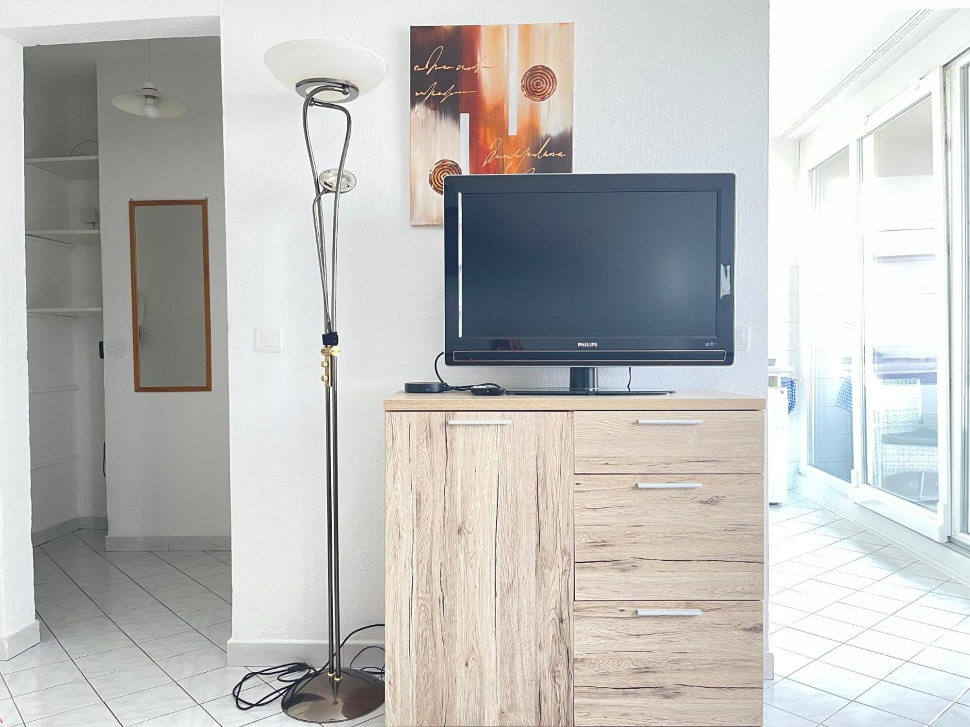 Cool Studio Saint Louis Vicino Stazione/Aereoporto Apartamento Exterior foto